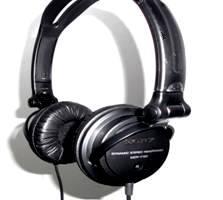 sony-mdr-v150-headphones image